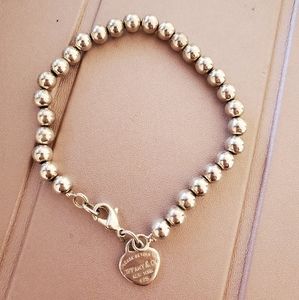 Return to Tiffany's heart bracelet
